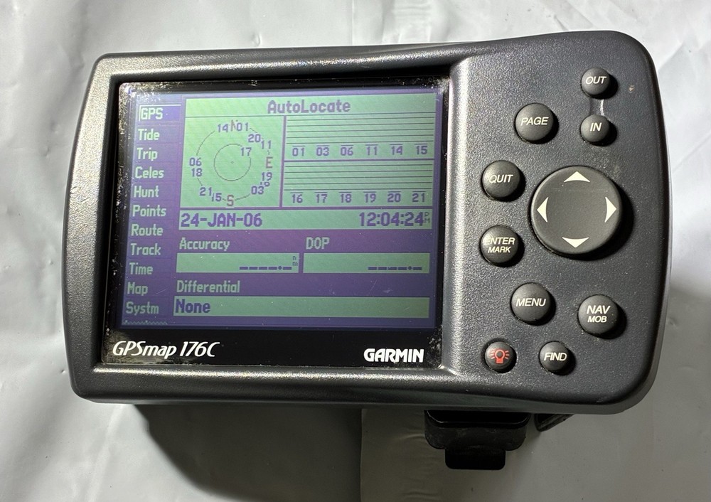 GARMIN GPSMAP 176C Color Marine Chartplotter