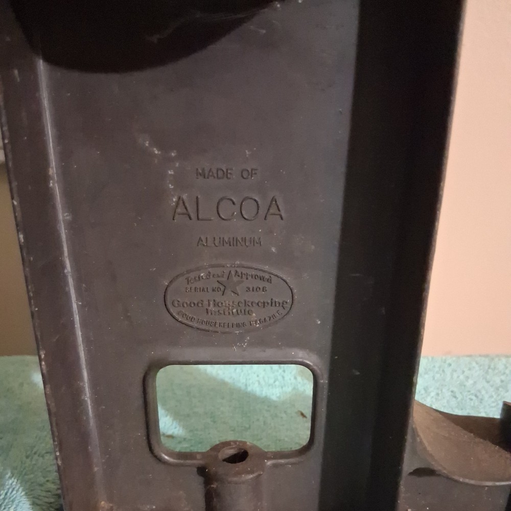 Vintage ALCOA Automatic Canning Device Master Sealer Manitowoc WI Machine