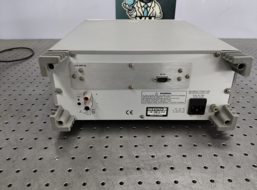 GWINSTEK LCR-821 LCR Meter