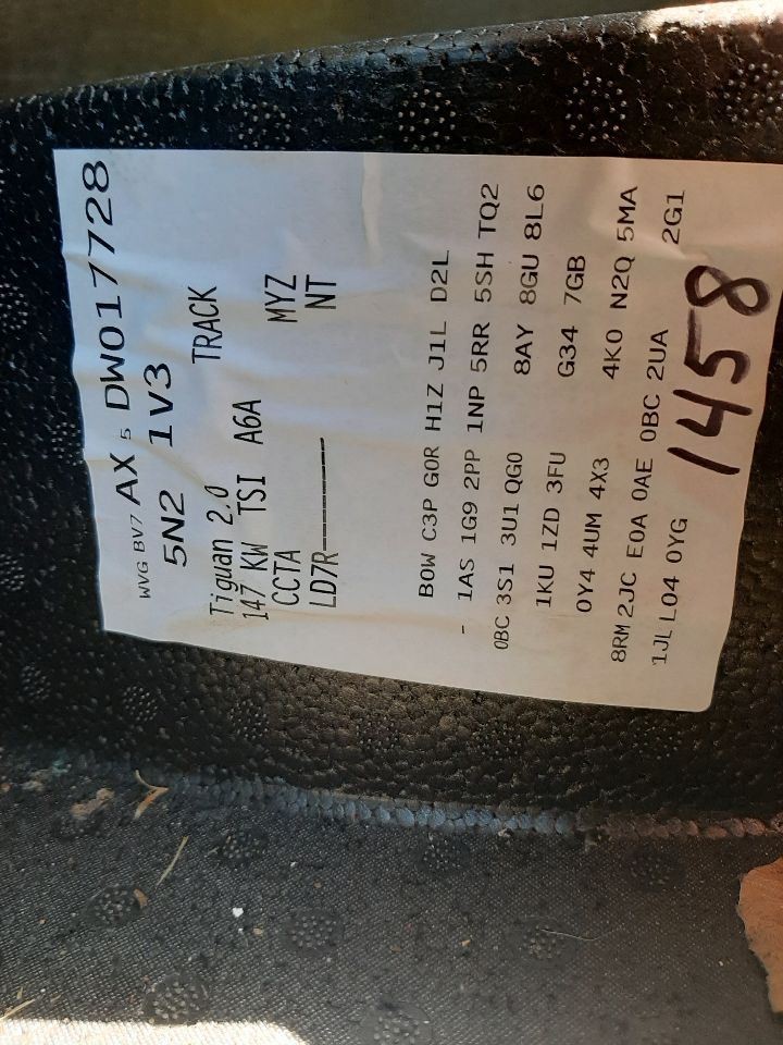 TIGUAN 2013 High Mounted Stop Light 1014148