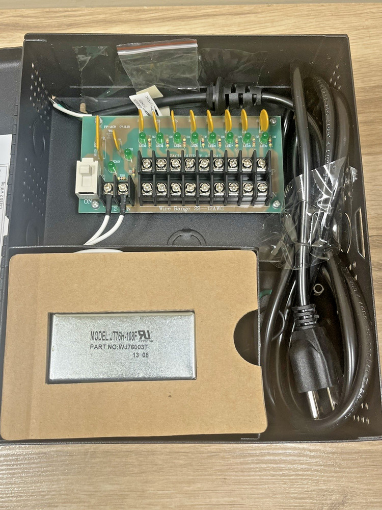 UPG MODEL YPS-AC9 CCTV 9-Camera Power Supply-NEW