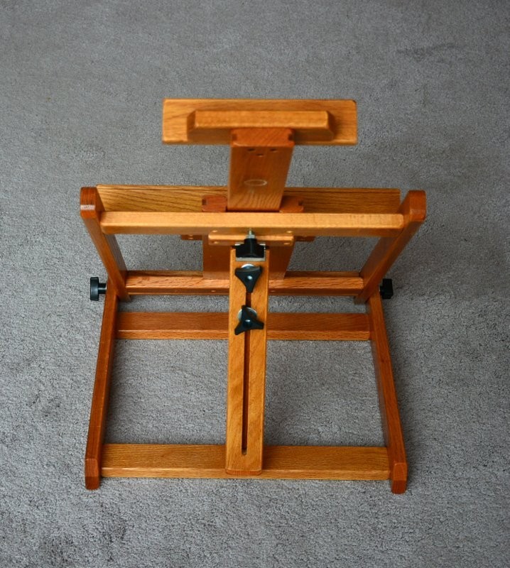 AMERICAN SOLID OAK LARGE TABLETOP EASEL