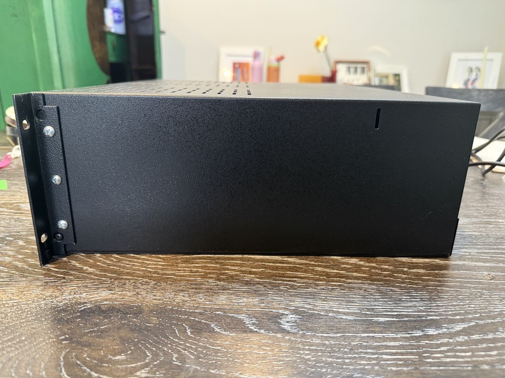 E-MU SYSTEMS EMAX II model 2213 16 Bit Digital Sound System
