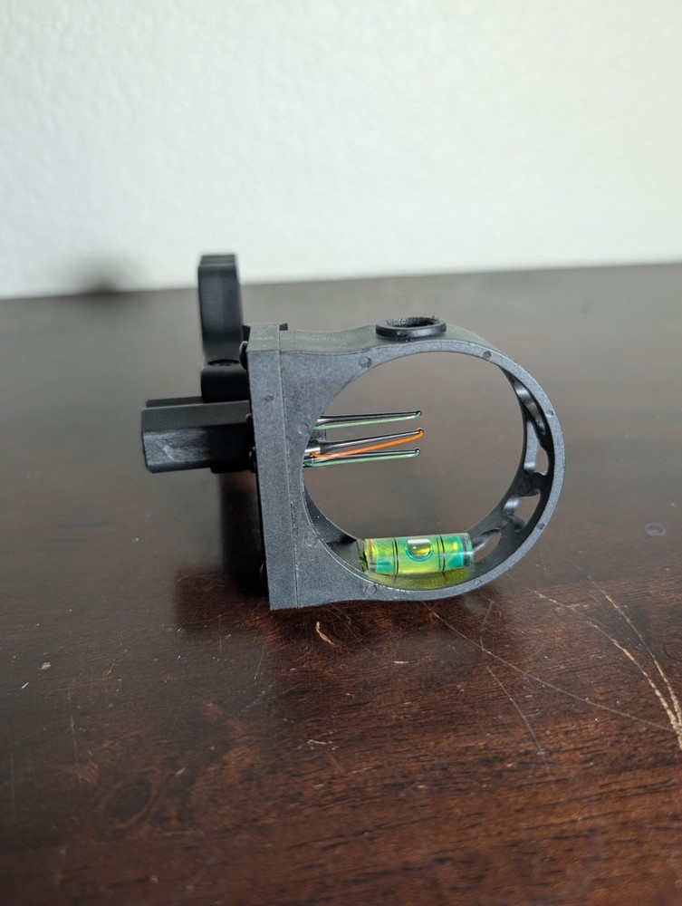 Octane Stryker Fixed Pin Sight 3 Pin.