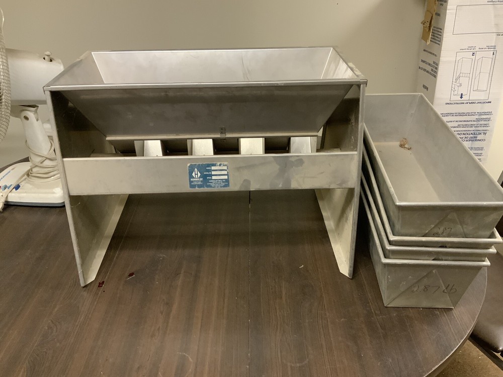 Humboldt coarse aggregate sieve splitter