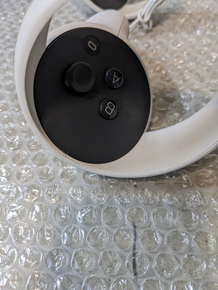 GENUINE Oculus Meta Quest 2 VR Controller Pair - Left and Right Controllers ONLY