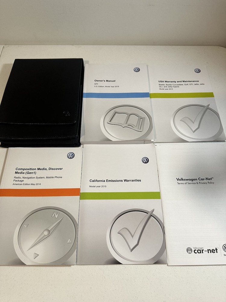 2015 Volkswagen GTI Owner's Manual Set