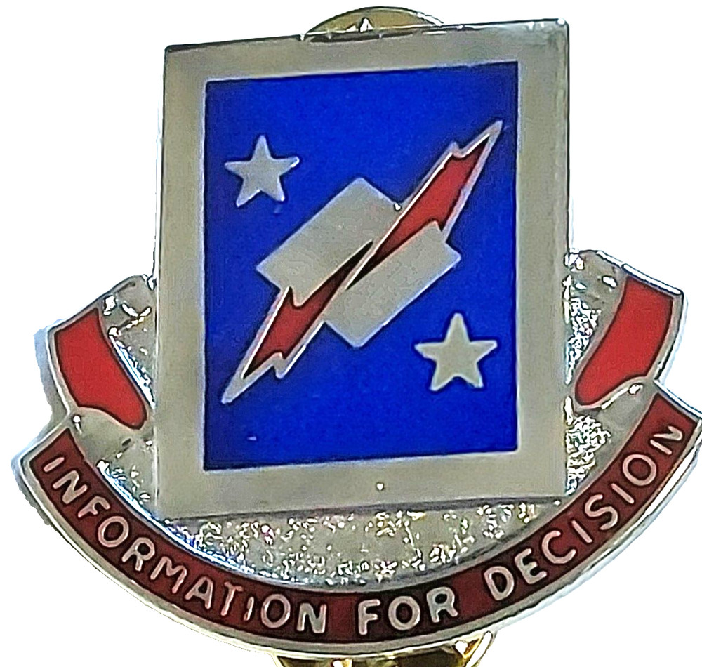 Army Information Systems Engineering Command DUI Crest Lapel Pin