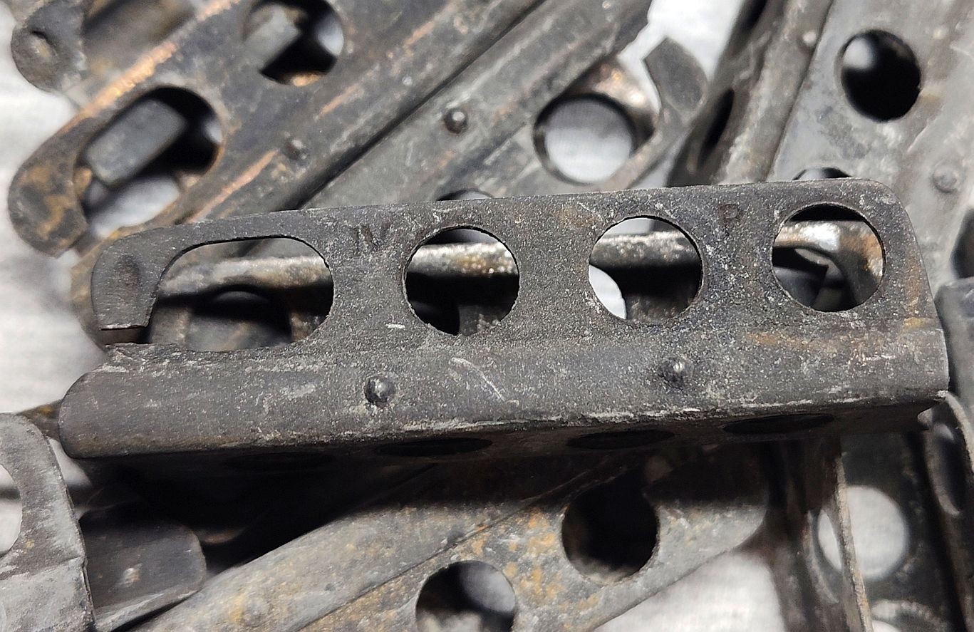 Original WWI/WWII 303 British 5 Rd Stripper Clips/Chargers, Lot of 5, FREE OILER