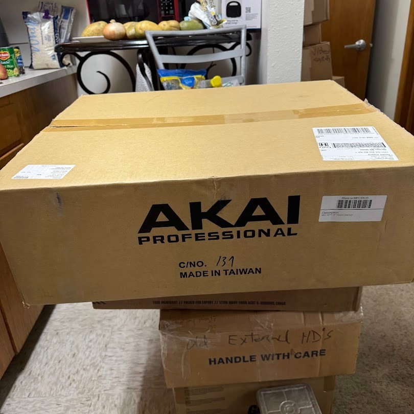 Akai Professional MPC X Standalone Sampler Sequencer - Mint - Software Transfer