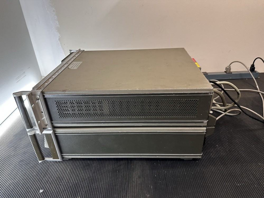 HP 8568B Spectrum Analyzer / 85662A Display Unit & Interconnect cables Read