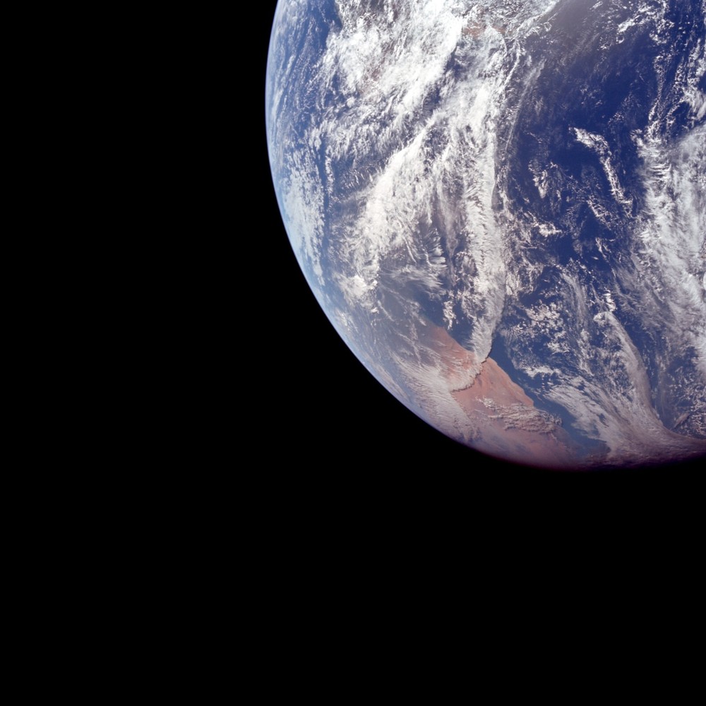 APOLLO 8 FULLY RESTORED HIGH RESOLUTION FLIGHT IMAGES COLLECTION