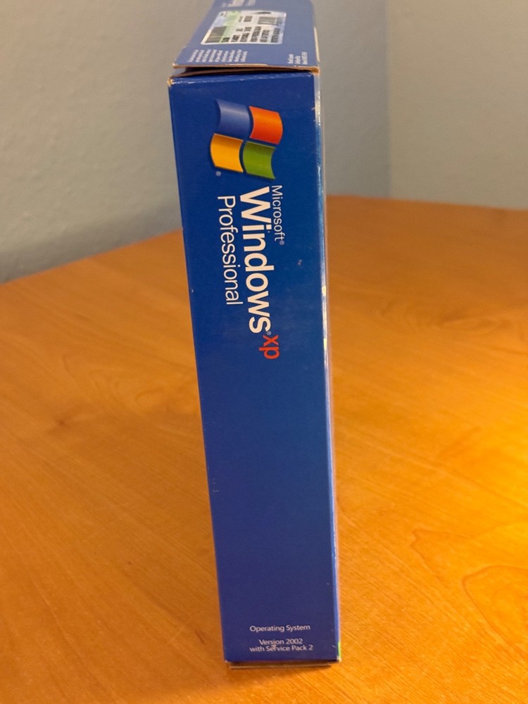Vintage Microsoft Windows XP Professional Upgrade w/ SP2 - Mint