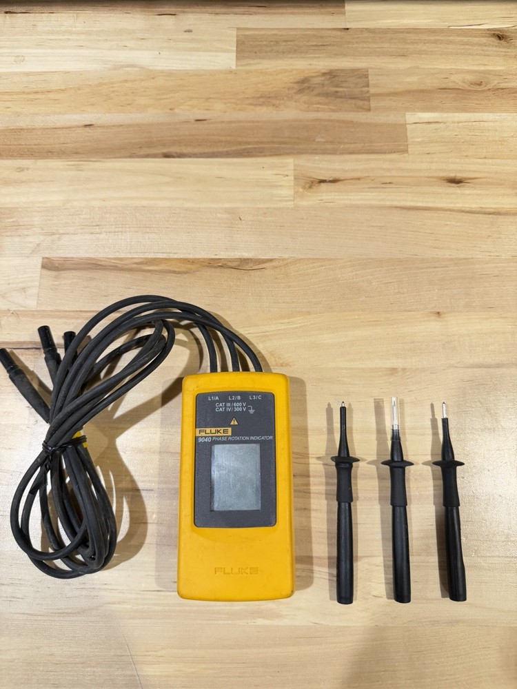 FLUKE 9040 DIGITAL PHASE ROTATION INDICATOR METER (SHIPS FAST) TESTED