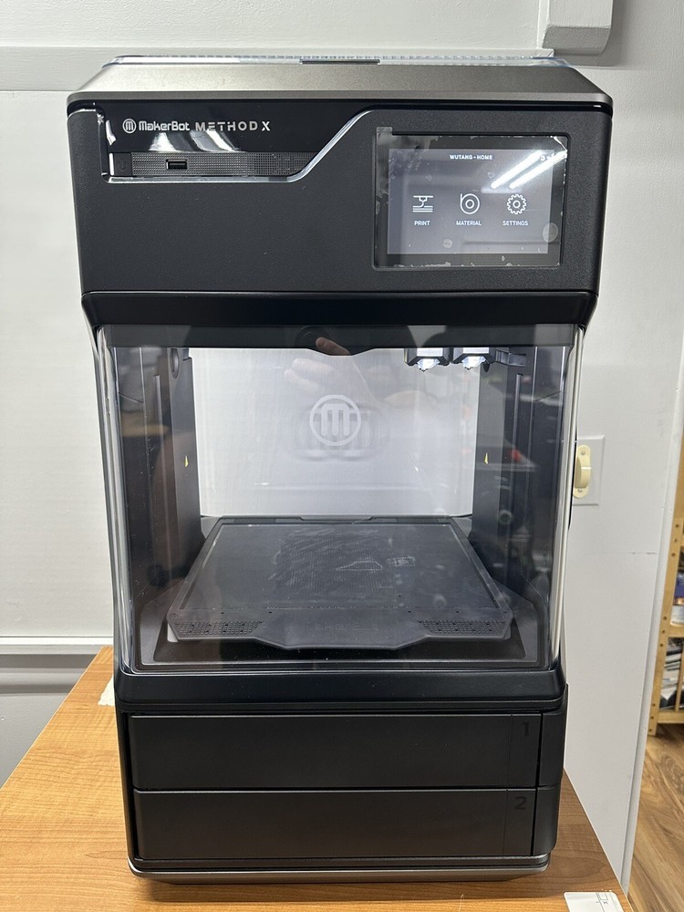 MakerBot METHOD X 3D Printer With Many EXTRAS