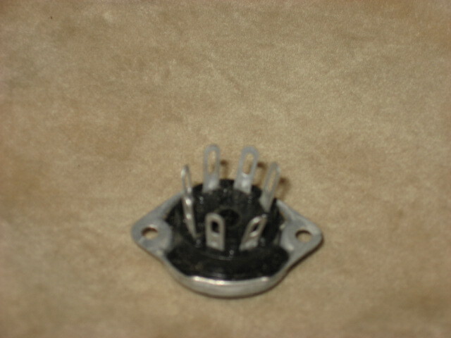 Tube Socket, 7 pin, chassis mount, new