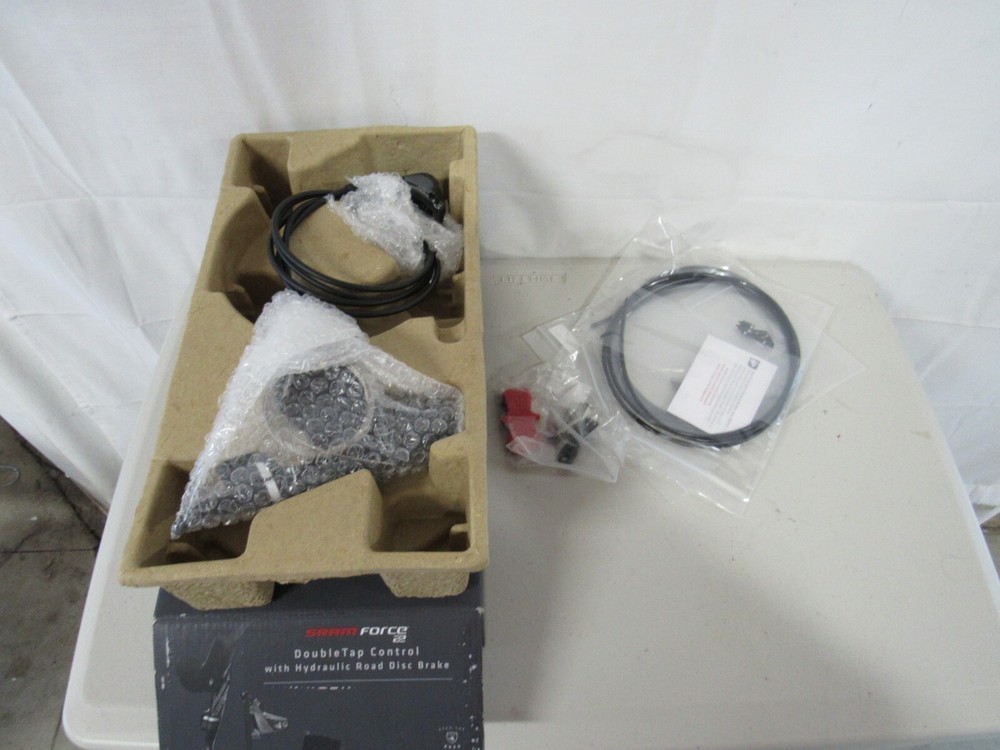 SRAM Force 22 HRD Shift/Brake Lever & Flat Mount Caliper Right Only