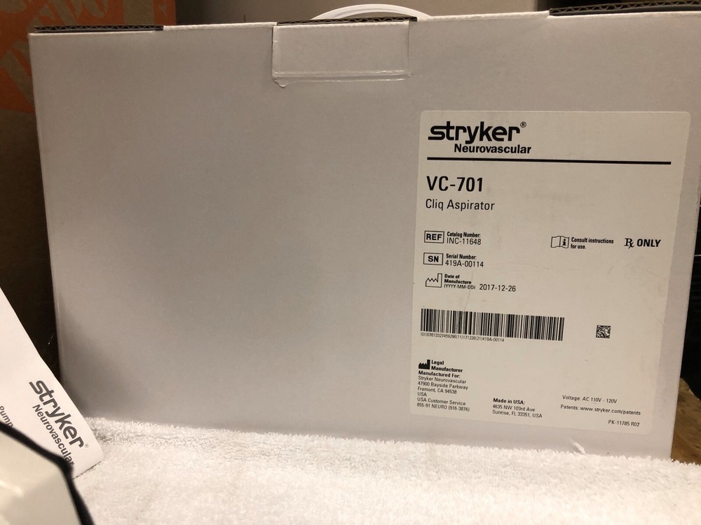 Stryker Cliq Aspirator VC-701