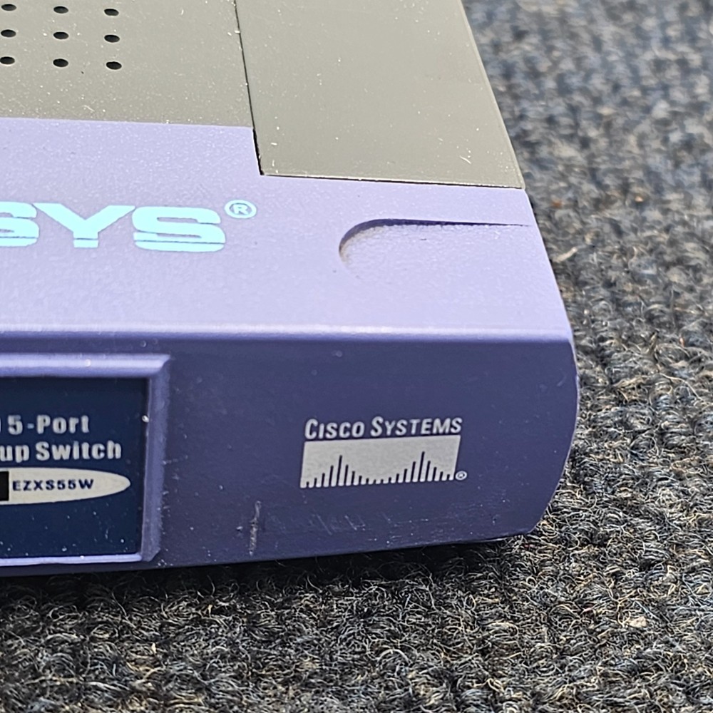 Linksys Cisco EZXS55W EtherFast 10/100 5-Port Workgroup Switch