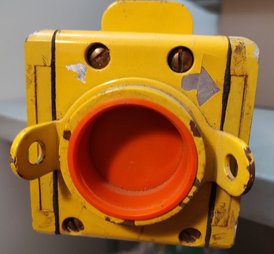 HUBBELL TYPE 2016WPBC CRANE CONTROL - NEMA, CSA ENCLOSURE 2016-WPBC