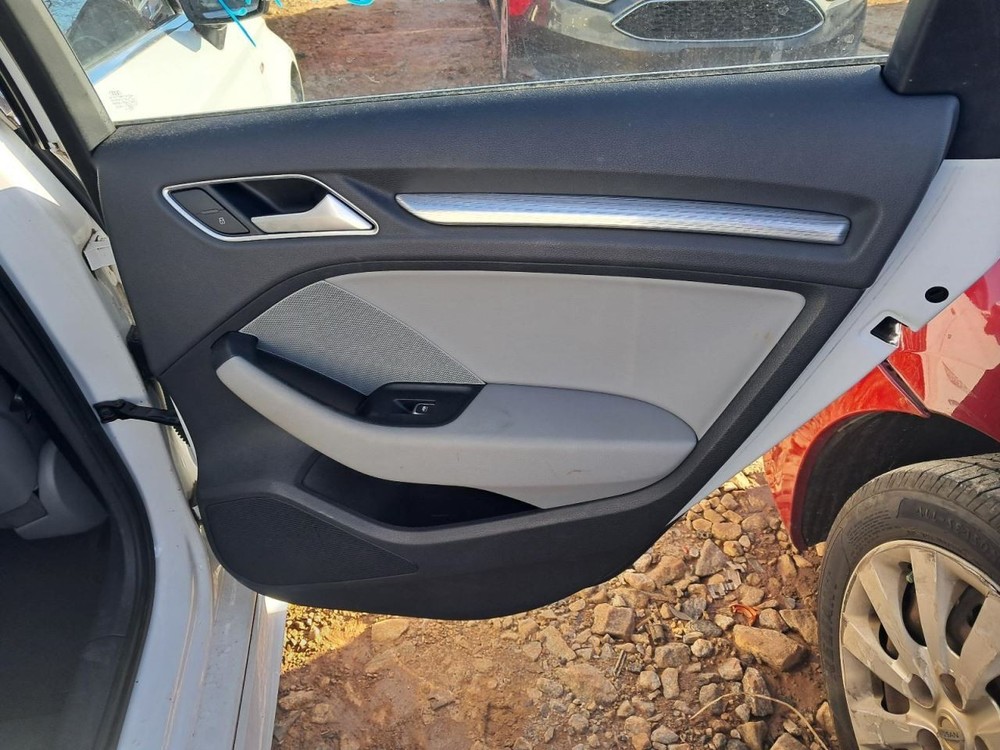 A3 AUDI 2017 Glove Box 4895587