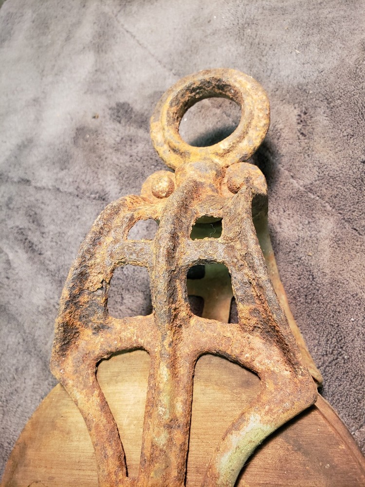Vintage Barn Pulley