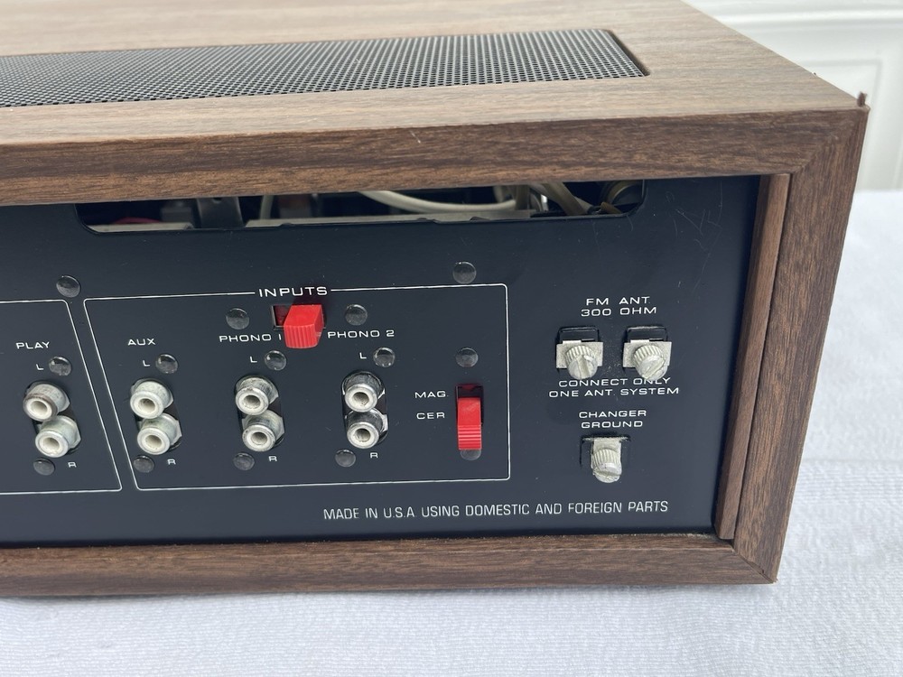 SYLVANIA CR-2742 Stereo Receiver