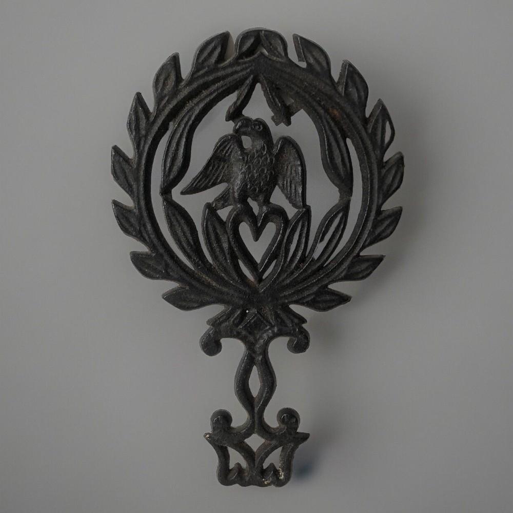 Vintage Cast Iron Trivet With Eagle Image