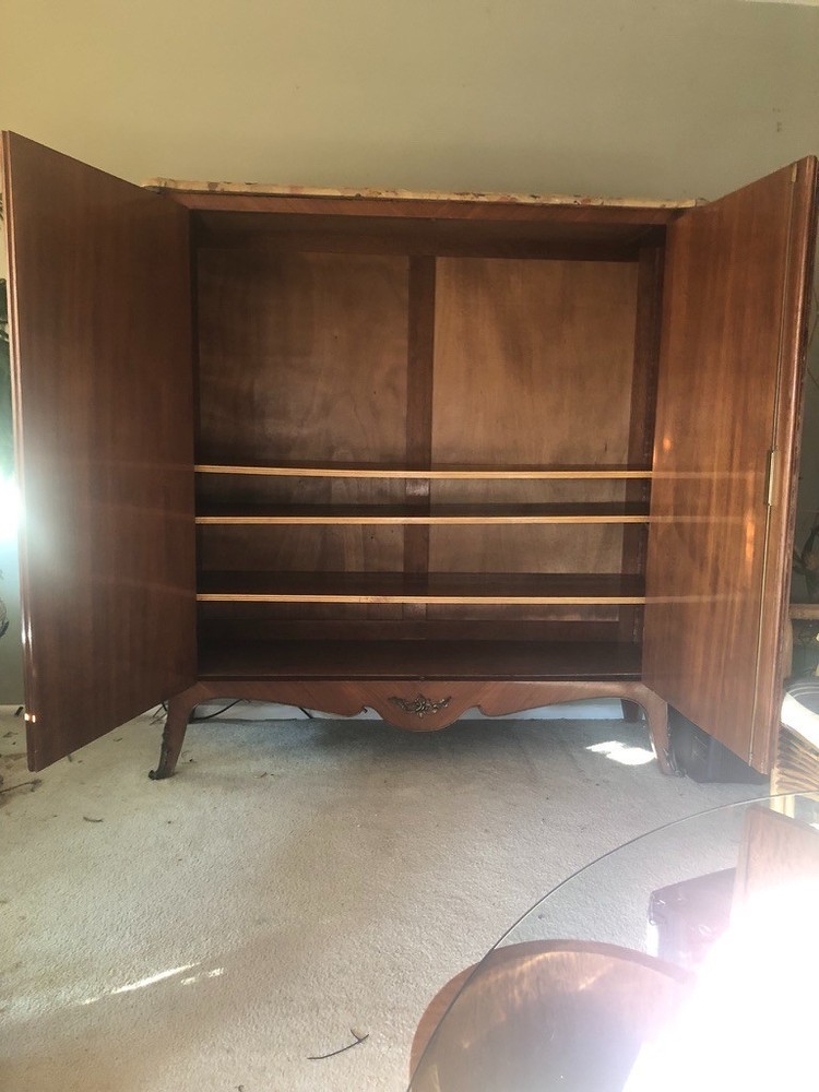 ANTIQUE ITALIAN ARMOIRE
