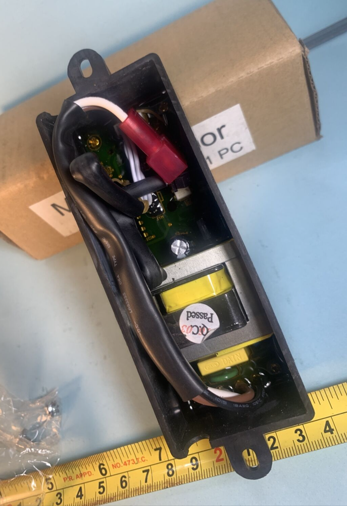 Intertek Motion Sensor 3099763 - Time and Sensitivity Adjustment - 3 Wire