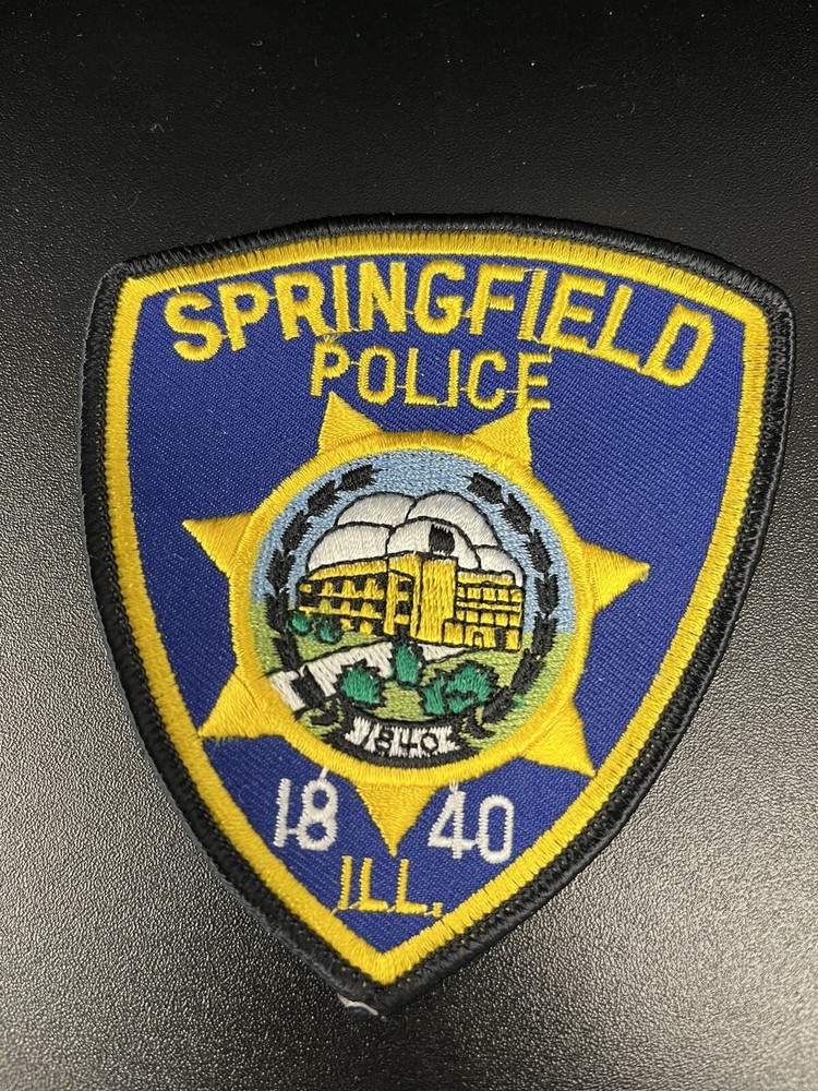 VINTAGE “SPRINGFIELD POLICE” Patch obsolete