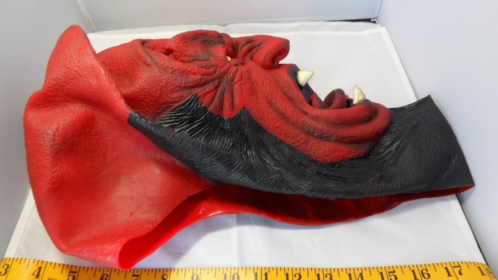 1997 The Paper Magic Group Bearded Devil Rubber Mask Halloween
