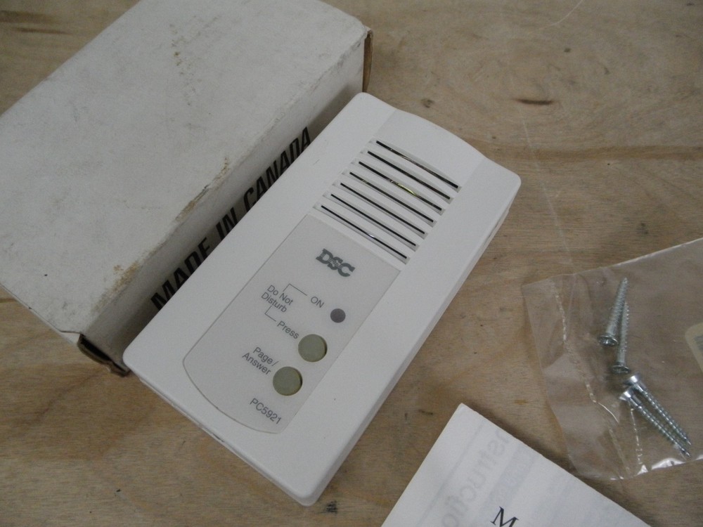 DSC Power 832 PC5921 Audio Station Intercom Module New Open Box (Interior)