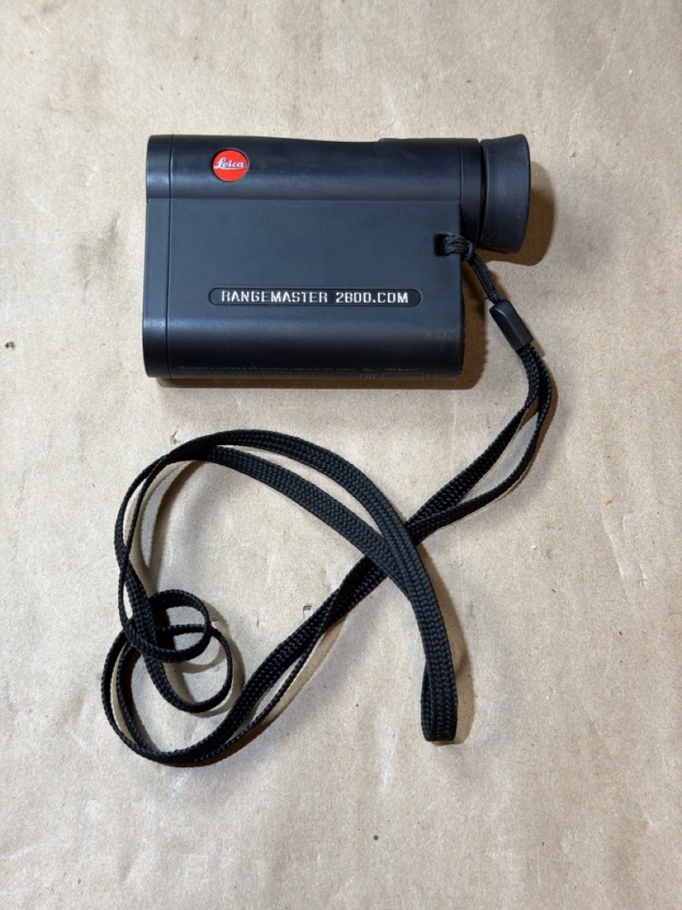 LEICA RANGEFINDER: RANGEMASTER CRF 2800 IN CASE (B33004887)