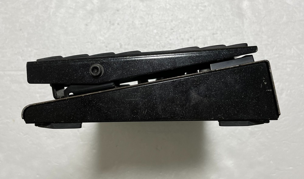 Boss ME-70 Guitar Multiple Effect Pedal Processor Used from Japan