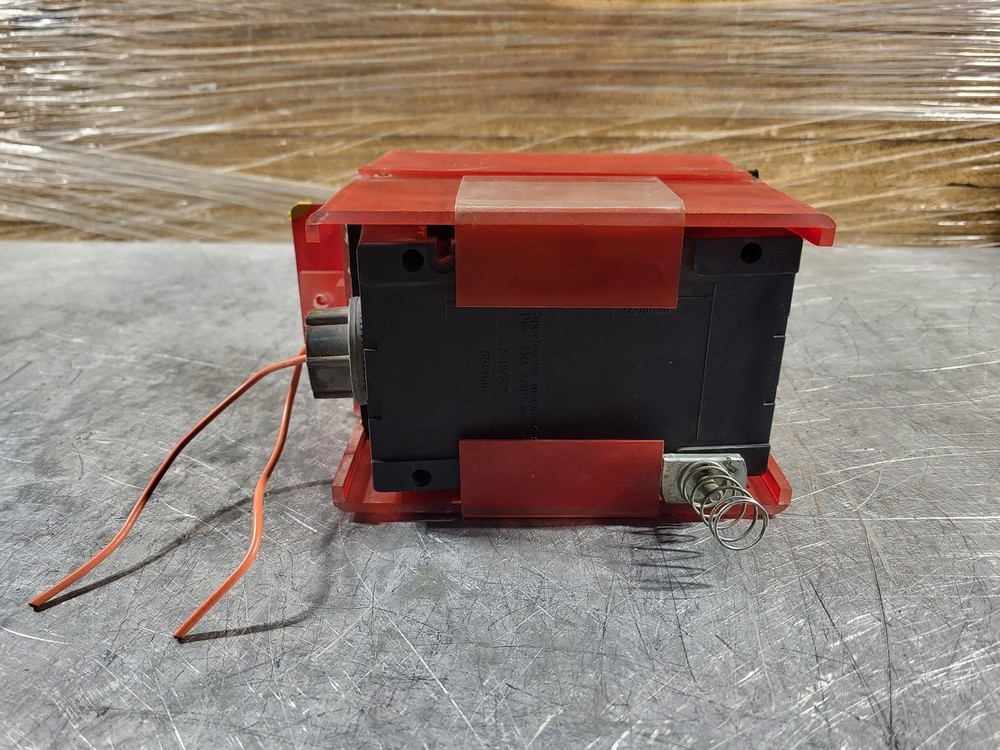 COOPER GHG43 6A, 400V, Control Switch – Safety Equipment