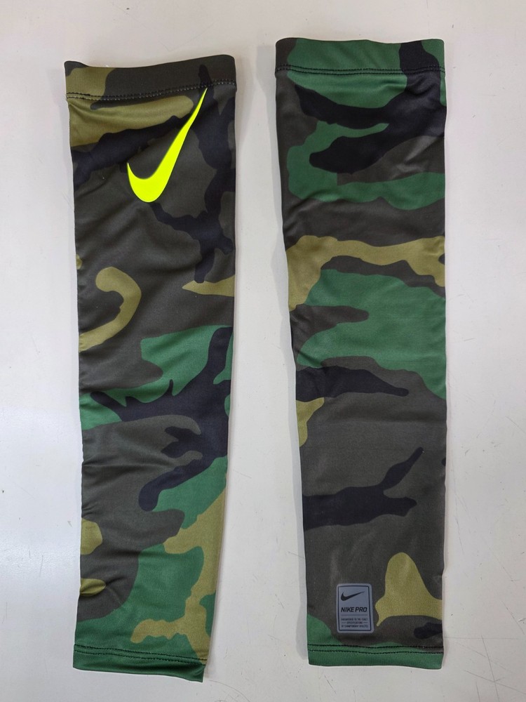 NIKE Pro Sleeves - Camouflage
