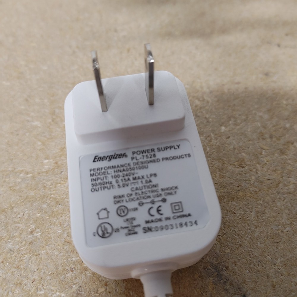 Energizer Charger - White PL-7528