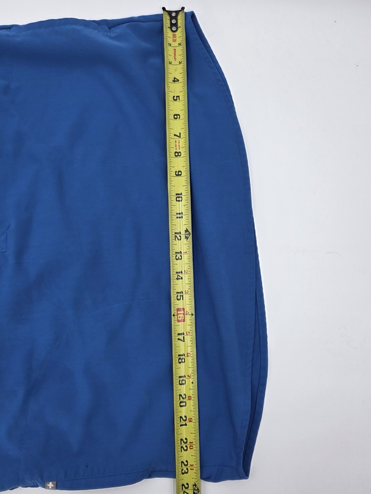 FIGS Scrub Top Women’s Medium Blue Technical Collection V-Neck