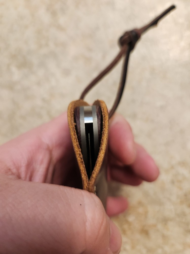 Leather knife slip