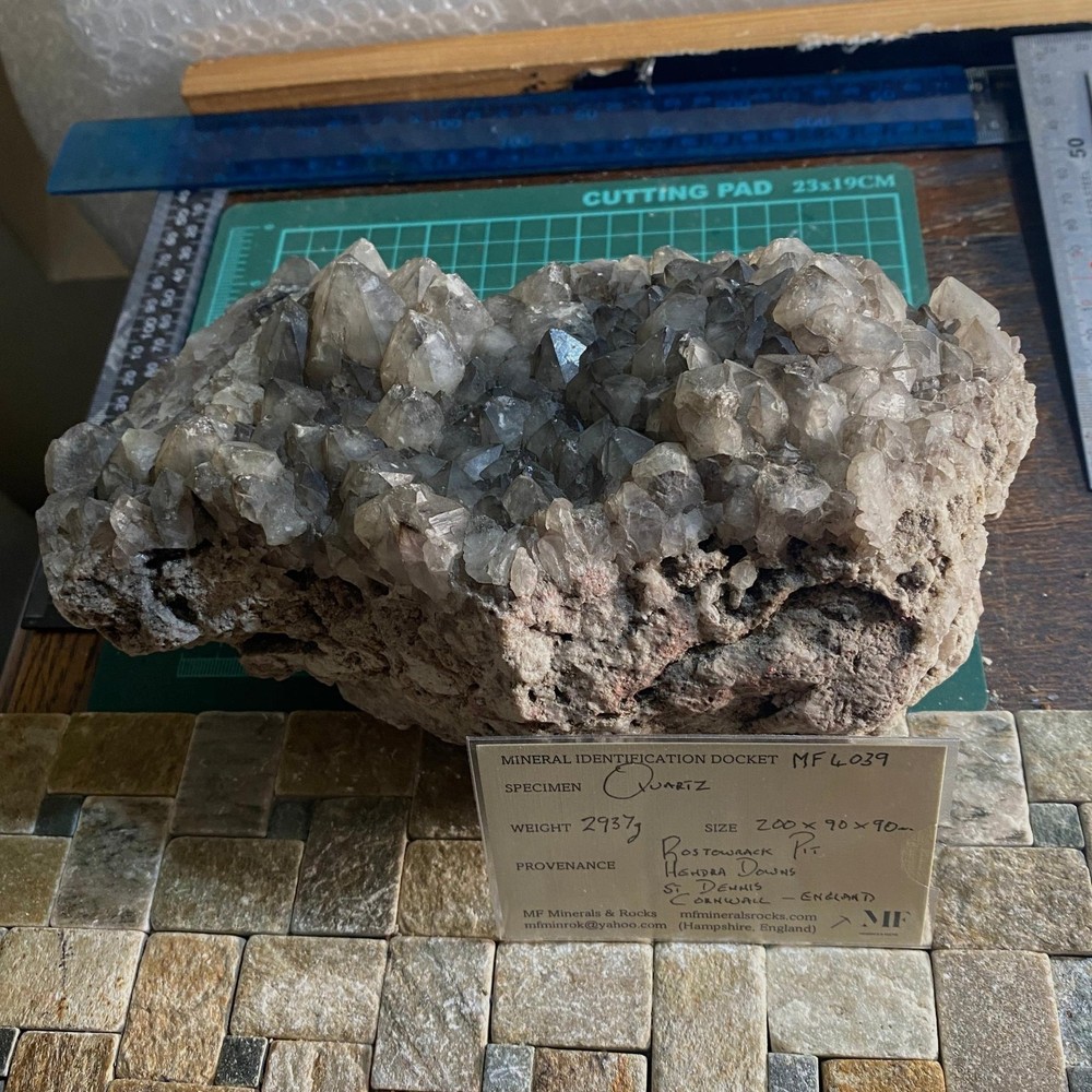 QUARTZ CRYSTAL ASSEMBLAGE - ROSTOWRACK PIT, CORNWALL HEAVY 2937g MF4039