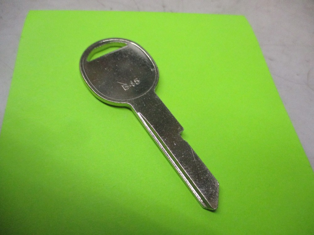 B45  Key Blank  Door/Trunk