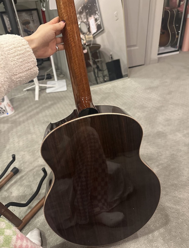 Avian guitar 4A