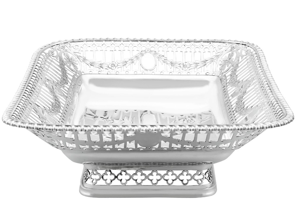 Antique Sterling Silver Bread/Fruit Dish