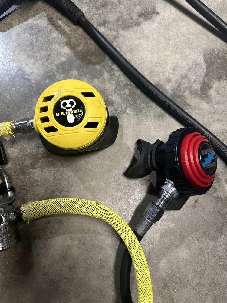 US Divers Conshelf SE2 + Octo + Pivot + Hoses. Untested