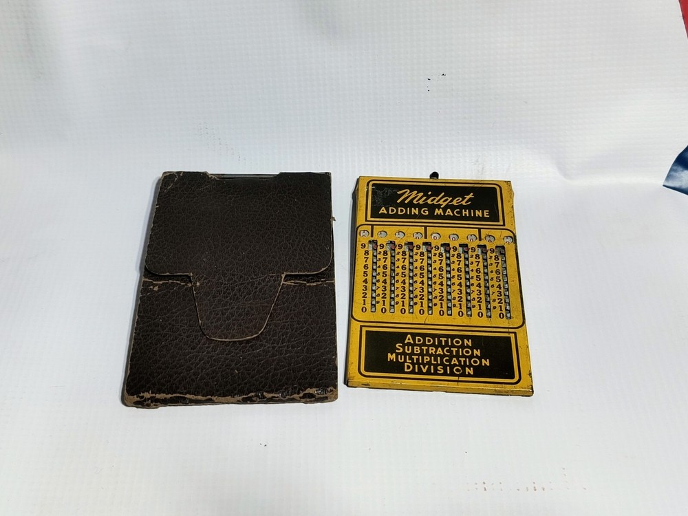 MIDGET ADDING MACHINE  Original Case w/ NAIL Stylus   GOOD WORKING CONDITION