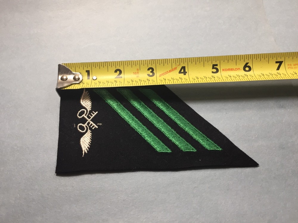 US Navy - Aviation Storekeeper E-3 patch (on felt)