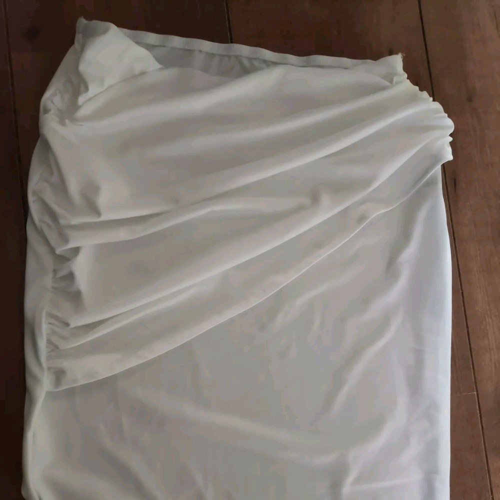 White Top And Skirt Set Size S New