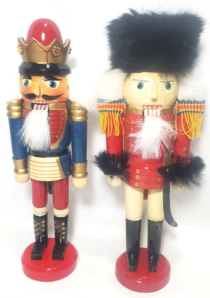 Kurt Adler Hollywood Nutcrackers Two with Boxes 10"