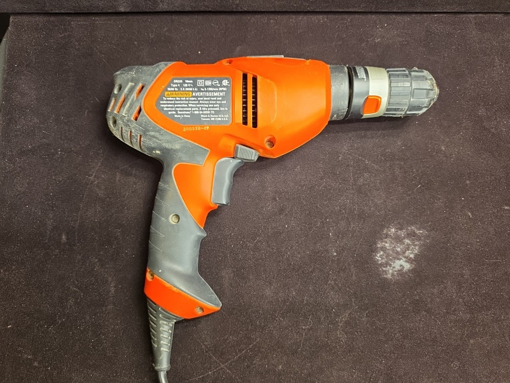 Black and Decker DR220 Corded 3/8" Variable Speed Drill with Case (No Bits)